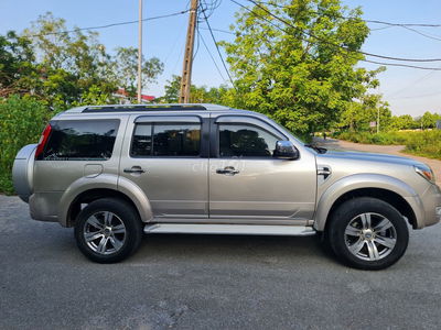 Ford Everest 2011 máy dầu số tự động