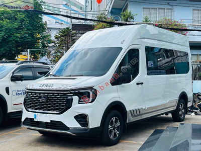 Xe Ford Transit Limousine 10S 2025