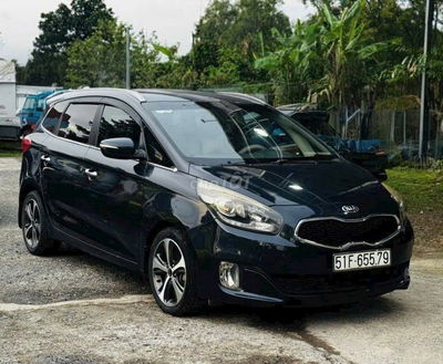 Kia Rondo 2016 2.0 GAT - 100000 km
