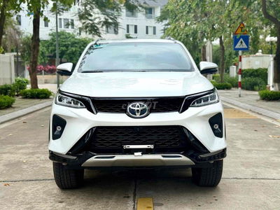 Toyota Fortuner Legender 2.4L 4x2 AT sản xuất 2024