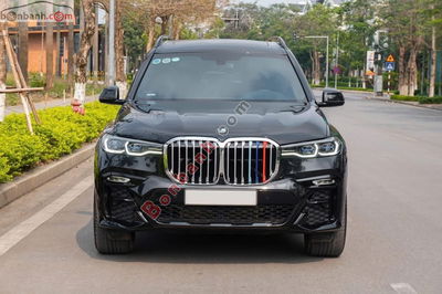 Xe BMW X7 xDrive40i M Sport 2022