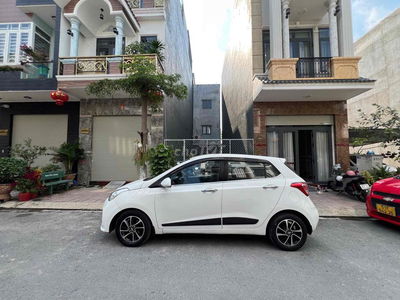 Hyundai Grand i10 2016 1.0 Base - 82000 km