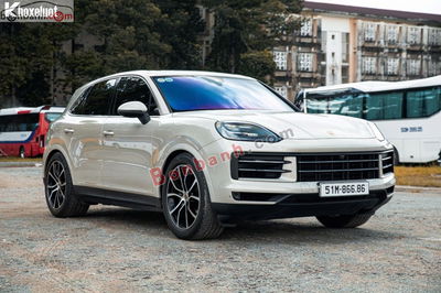 Xe Porsche Cayenne 3.0 V6 2023