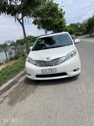 Toyota Sienna 2011 limited fum nóc