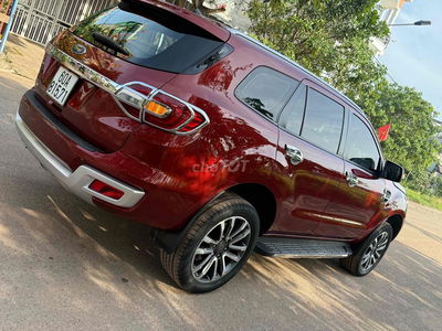 Ford Everest 2020 Titanium 2.0L AT 4x2 - 140000 km