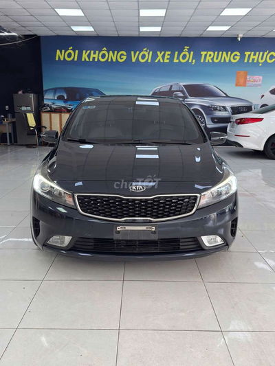 Kia Cerato sx 2018 1.6 màu xanh đen 1 chủ