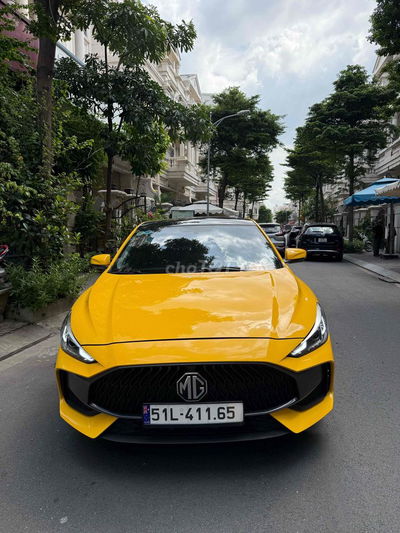 MG5 2023 Luxury Đời 2023 Màu Vàng xe đẹp như mới