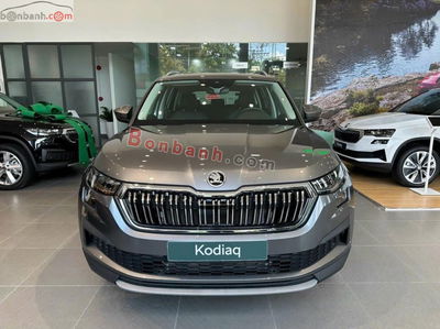 Xe Skoda Kodiaq Style 2.0 AT 4WD 2024