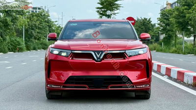 Xe VinFast VF9 Plus 2023
