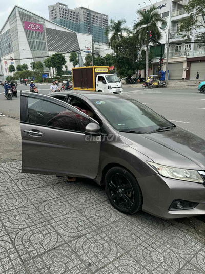 Honda City 2016 1.5 CVT - 200000 km