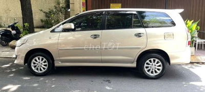 Toyota Innova 2014 2.0G - 175000 km