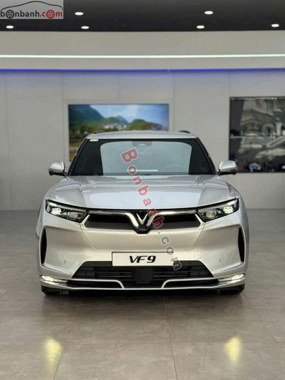 Xe VinFast VF9 Plus 2025