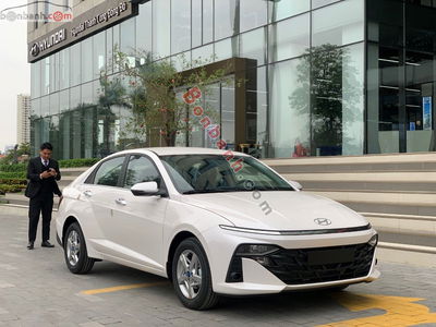 Xe Hyundai Accent 1.5 AT 2025