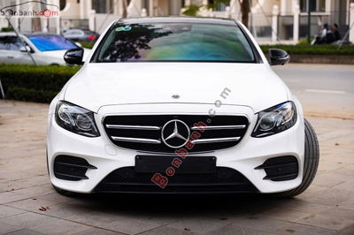 Xe Mercedes Benz E class E300 AMG 2019
