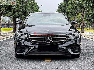Xe Mercedes Benz E class E300 AMG 2019
