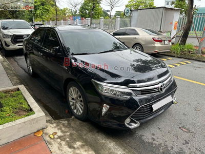 Xe Toyota Camry 2.0E 2018