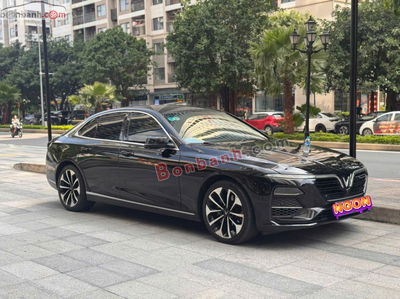 Xe VinFast Lux A 2.0 Premium 2.0 AT 2021