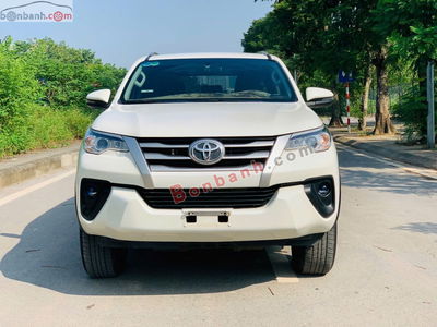Xe Toyota Fortuner 2.4G 4x2 MT 2018