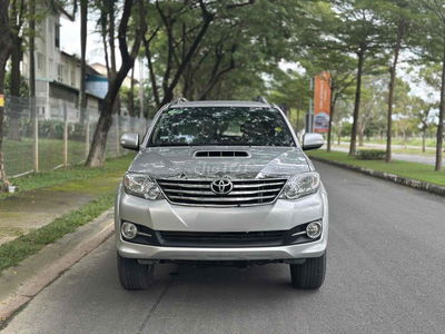 Toyota Fortuner 2015 2.5G - 120000 km