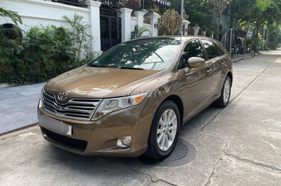Chính chủ bán Toyota Venza 2.7 bản full AWD