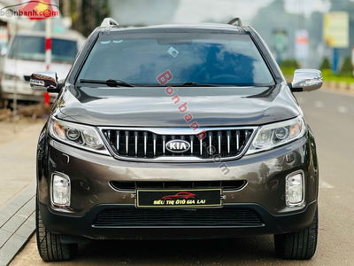 Xe Kia Sorento DATH 2.2L 2WD 2014