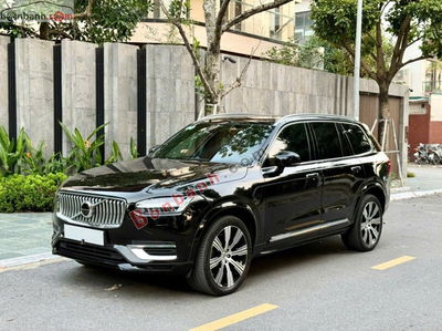 Xe Volvo XC90 Recharge T8 AWD 2021