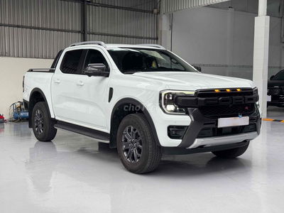 Ford Ranger 2024 Wildtrak 2.0L 4x4 AT - 9000 km
