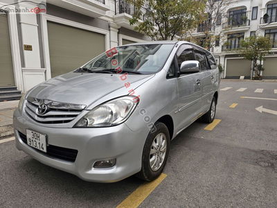 Xe Toyota Innova G 2011