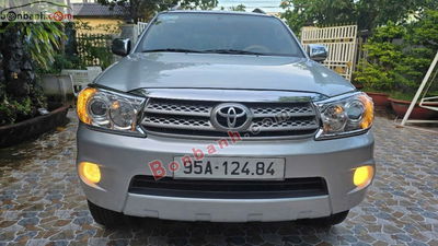 Xe Toyota Fortuner 2.5G 2010