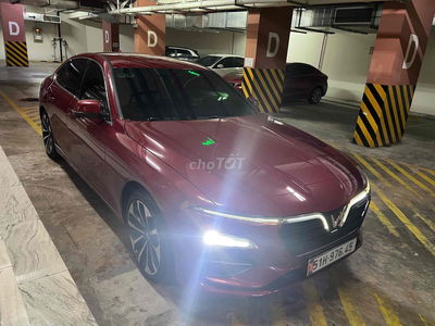 VinFast Lux A2.0 2021 Premium 2.0 AT - 51000 km
