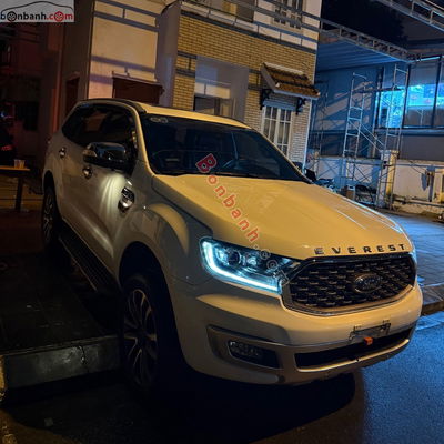 Xe Ford Everest Titanium 2.0L 4x4 AT 2018