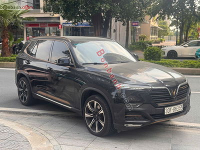 Xe VinFast Lux SA 2.0 Premium 2.0 AT 2019