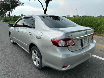 Toyota Corolla Altis 2010 2.0V - 125000 km