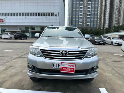 Toyota Fortuner 2014 2.7V 4x2 AT - 7c tự động Xăng