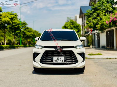 Xe Toyota Avanza Premio 1.5 AT 2022