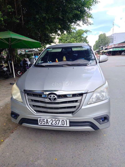 Innova 2015 E số sàn