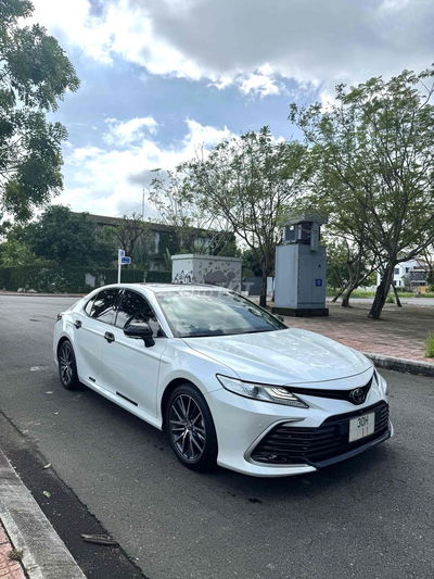 Toyota Camry 2021 2.5Q - 21000 km