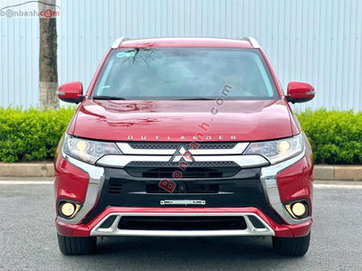 Xe Mitsubishi Outlander 2.0 CVT 2022