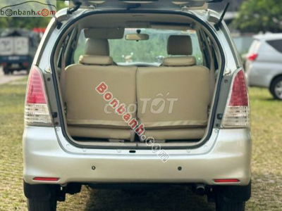 Toyota Innova G 2010