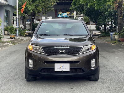 Kia Sorento 2.4 GATH 2015 số tự động