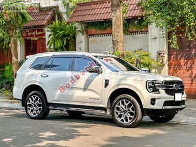 Ford Everest Titanium 2.0L 4x2 AT 2022