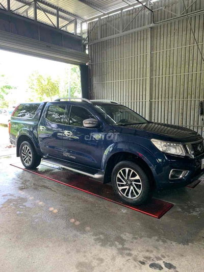 Nissan Navara 2018 NP300 VL 4x4 AT - 60000 km