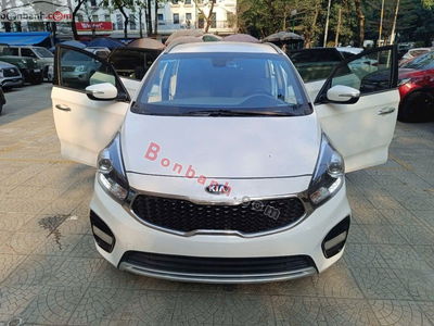 Xe Kia Rondo GAT 2018