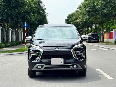 Mitsubishi Xpander Premium 2022 màu đen