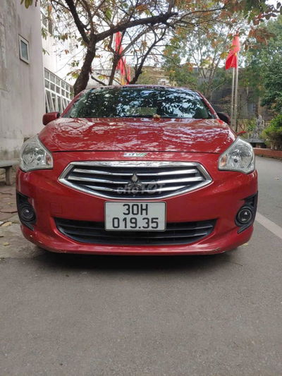 Mitsubishi Attrage 2018 - 123456 km