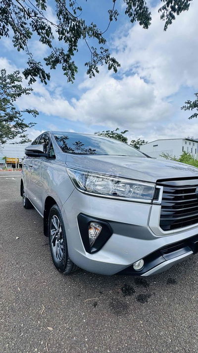 Toyota Innova 2021 2.0E