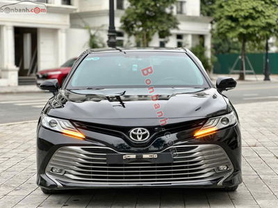Xe Toyota Camry 2.5Q 2021