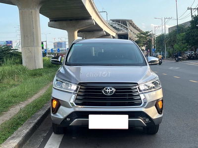 Toyota Innova 2023 G 2.0 AT - 18,000 km một chủ.