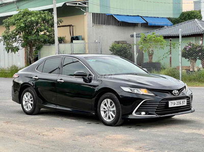 Toyota Camry 2.0G 2021 nhập Thái, 1 chủ