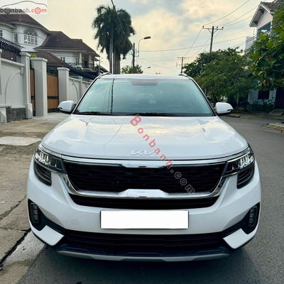 Xe Kia Seltos Premium 1.6 AT 2022